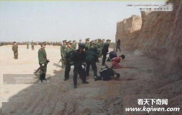 枪毙死刑犯现场照片集揭秘中国早年死刑执行全过程(恐怖组图32P)